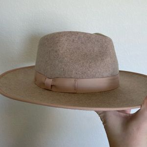 Gigi Pip Monroe Rancher Oatmeal